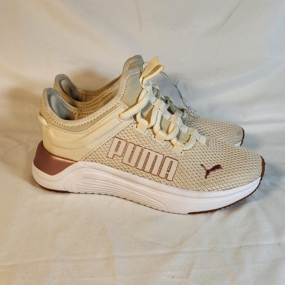 Vntg PUMA WOMENS SOFTRIDE SOPHIA COMFORT WALKING AND RUNNING SHOE SZ 7 - Picture 4 of 15